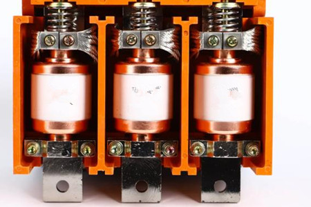 高壓真空開關管出現(xiàn)黃斑，這幾點原因需掌握！