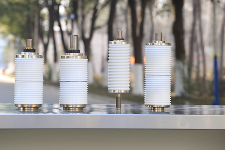 真空開關管結(jié)構(gòu)及工藝有怎樣的特點和優(yōu)勢？