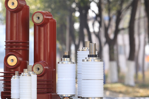 真空開(kāi)關(guān)管廠(chǎng)家難找嗎？建議這樣選廠(chǎng)家！